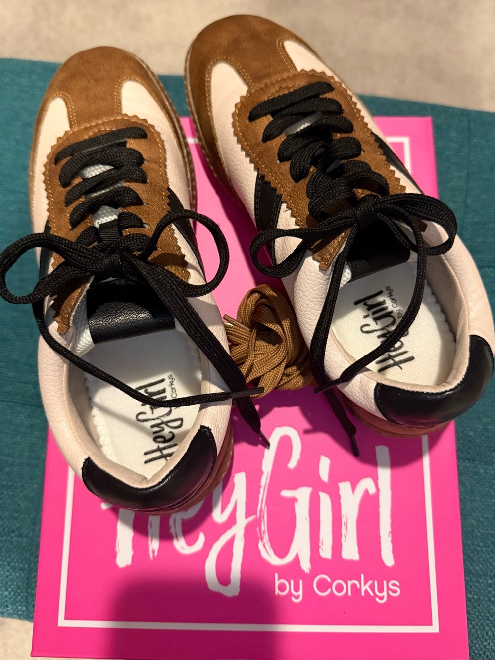 Corkys Hey Girl Brown, White & Black Women's Casual Sneakers SZ 8